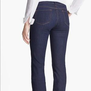 J BRAND CIGARETTE LEG